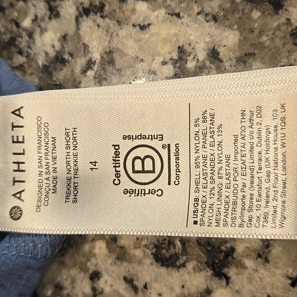 ATHLETA TREKKIE NORTH SHORT. SIZE 14. BLUE. - Picture 6 of 13